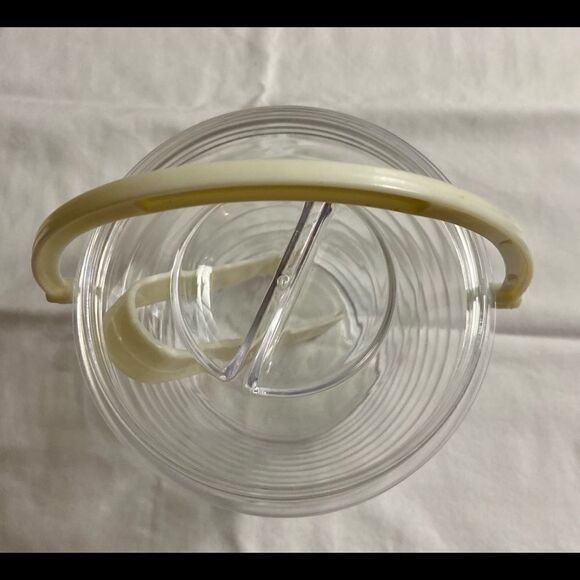 Vintage MCM Plastic Ribbed Ice Bucket w Cream Handle and Tongs EVC. - Picture 5 of 11